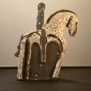 Häst och ryttare i stengods