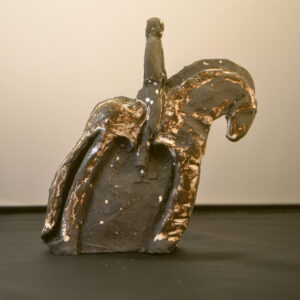 Häst och ryttare i stengods